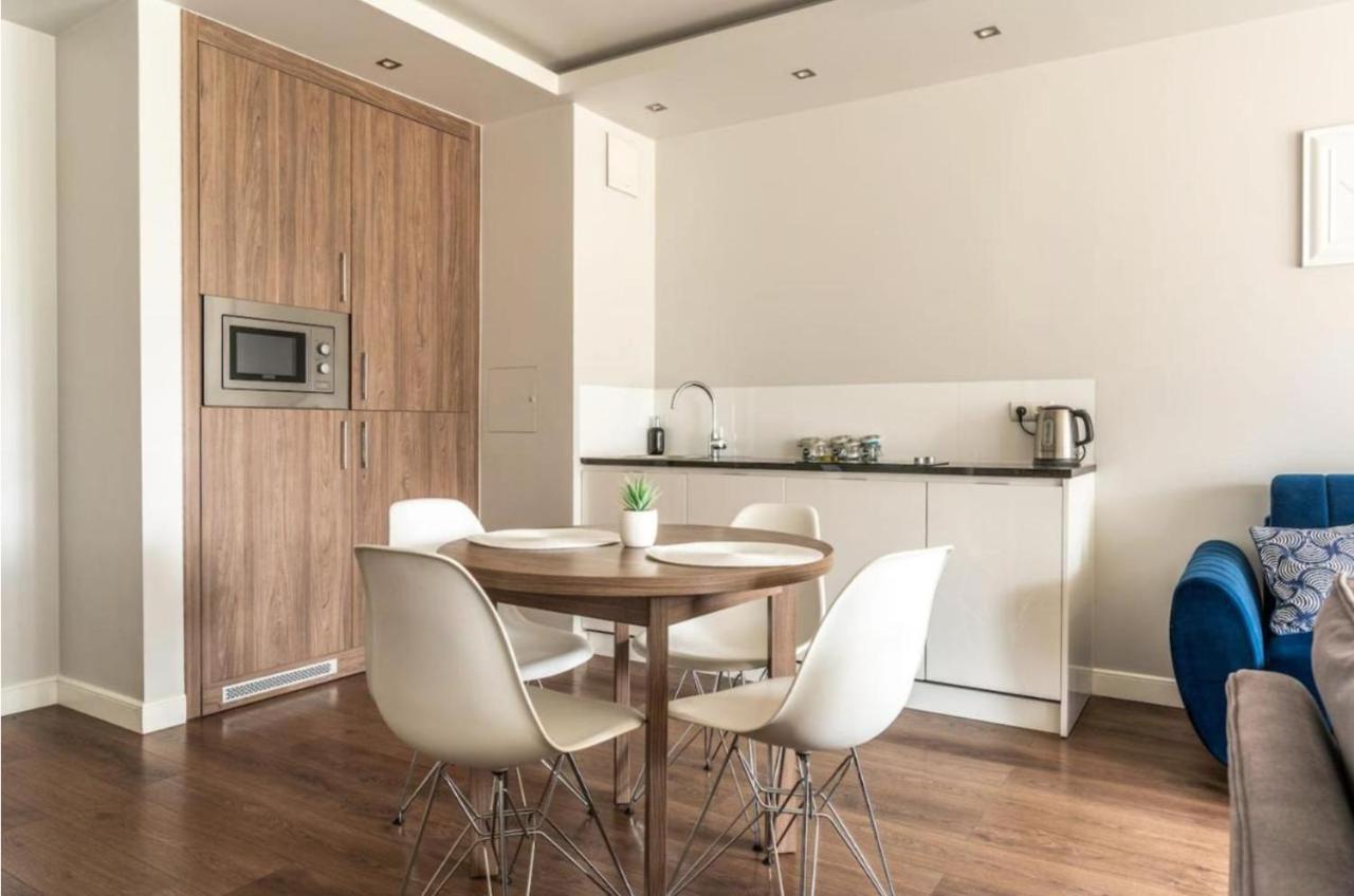Golden - Browary Warszawskie - Luxury & Cozy - Oxygen Residence- Wronia Apartamento *